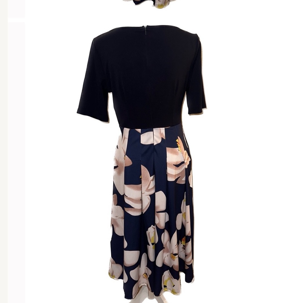 Beautiful navy blue dress with floral skirt and orange sash tie back zip large - Picture 4 of 13